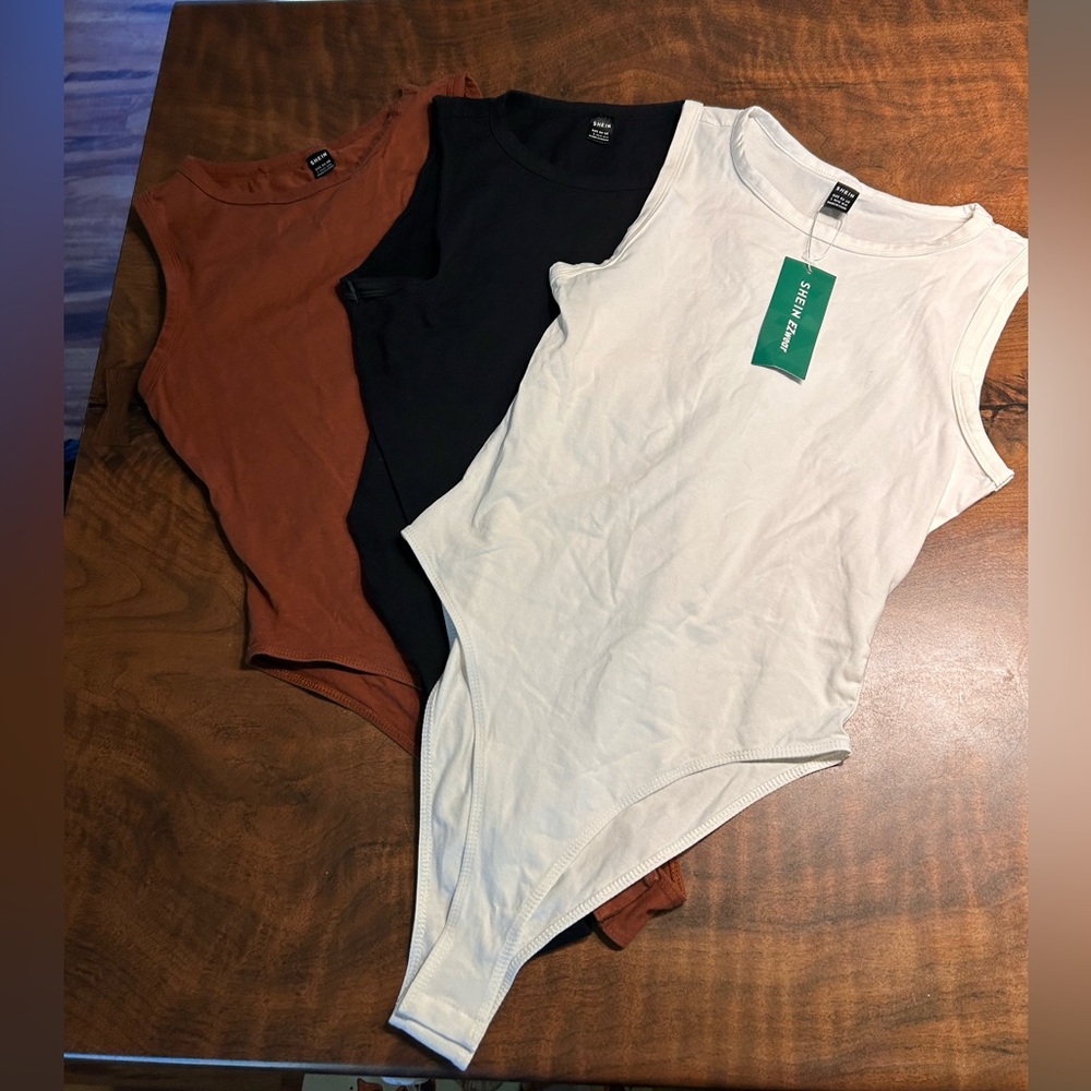 NEW Set of 3 Tanktop Bodysuits